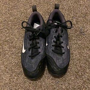 Women’s Nike softball Cleats